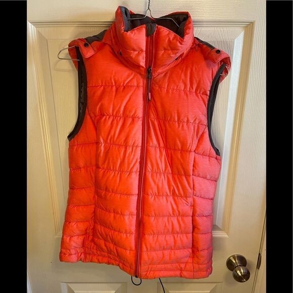 Tangerine hooded vest sz M - Picture 1 of 4